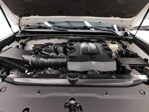 Used 2021 Toyota 4Runner SR5 Premium image 35