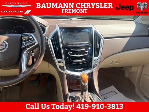 Used 2015 Cadillac SRX Luxury w/ Driver Awareness Package FWD image 21
