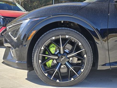 New 2025 Kia EV6 GT image 6