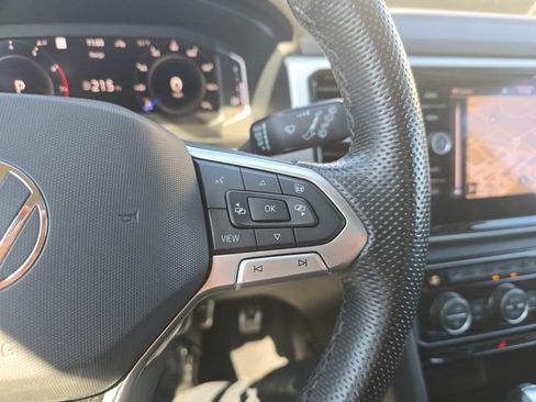 Used 2022 Volkswagen Atlas SEL R-Line AWD/4WD image 21