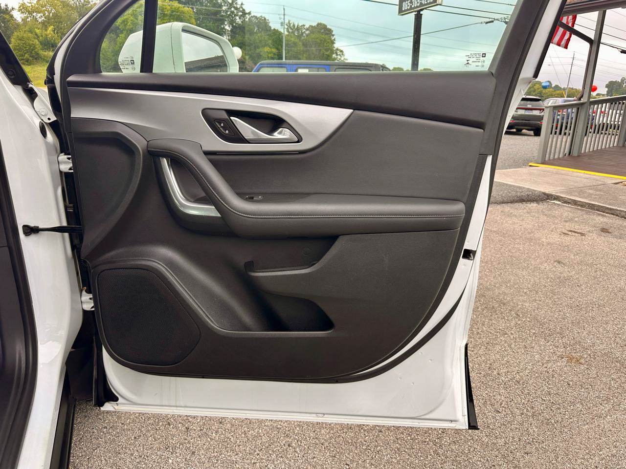 Used 2019 Chevrolet Blazer LT AWD/4WD image 33
