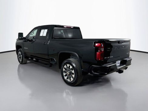 Used 2024 Chevrolet Silverado 2500 Custom w/ Custom Value Package AWD/4WD image 7