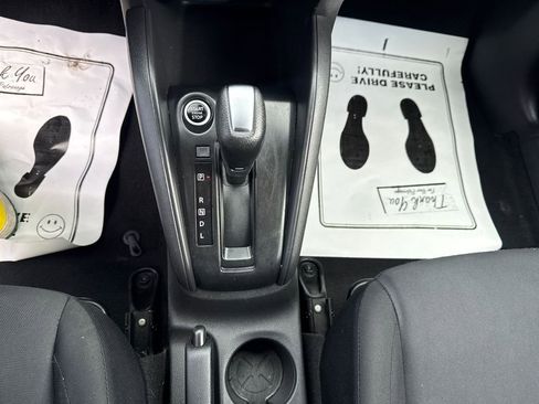 Used 2023 Nissan Kicks S image 21