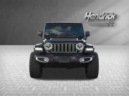 Used 2025 Jeep Wrangler Sahara w/ Safety Group image 6