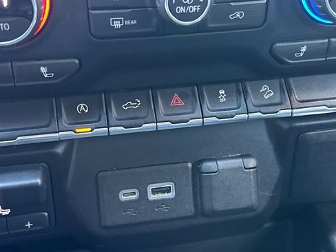 Used 2021 Chevrolet Silverado 1500 LT Trail Boss image 30