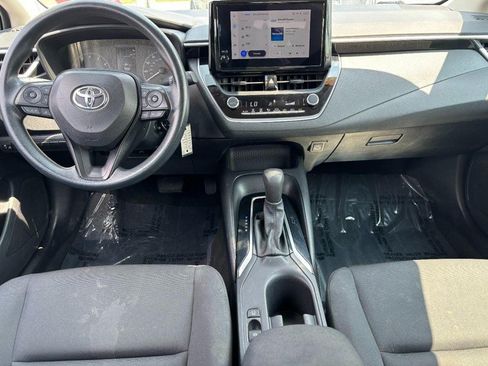 Used 2024 Toyota Corolla LE FWD image 11