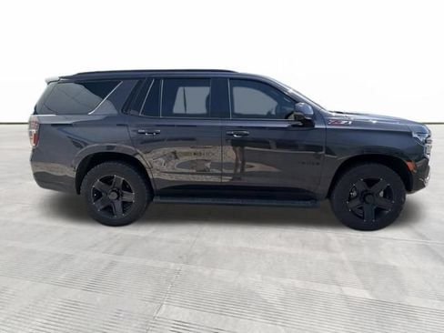 Used 2023 Chevrolet Tahoe Z71 w/ Luxury Package AWD/4WD image 6