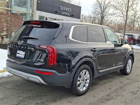 Certified 2021 Kia Telluride LX image 6