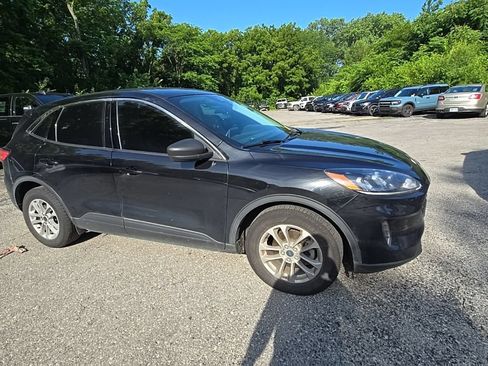 Used 2022 Ford Escape SE w/ Convenience Package FWD image 10