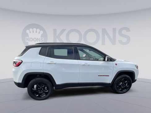 Used 2023 Jeep Compass Trailhawk image 8