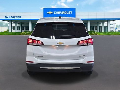 Used 2022 Chevrolet Equinox LT AWD/4WD image 6
