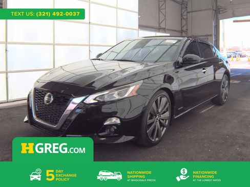 Used 2019 Nissan Altima 2.0 Edition One image 1