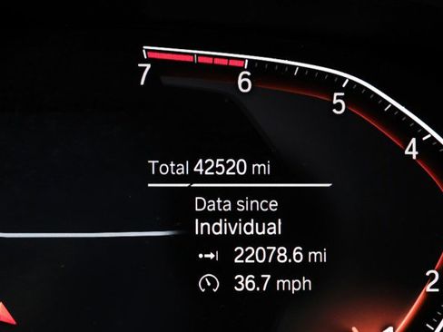 Used 2020 BMW 330i Sedan w/ Convenience Package image 19