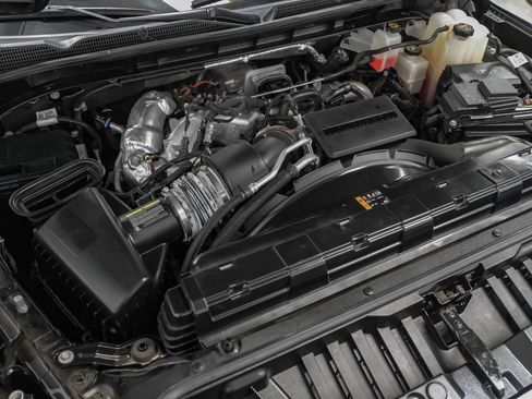 Used 2024 GMC Sierra 2500 AT4 w/ AT4 Premium Plus Package AWD/4WD image 57