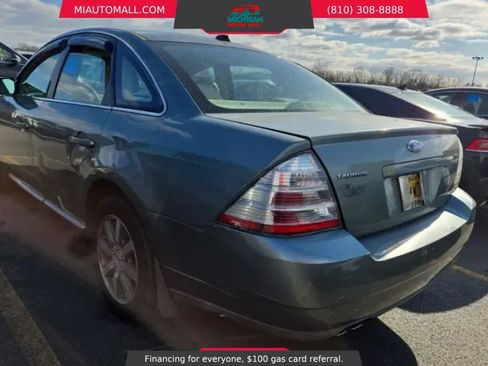 Used 2008 Ford Taurus SEL image 2