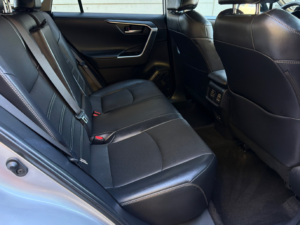 Used 2023 Toyota RAV4 Limited AWD/4WD image 15
