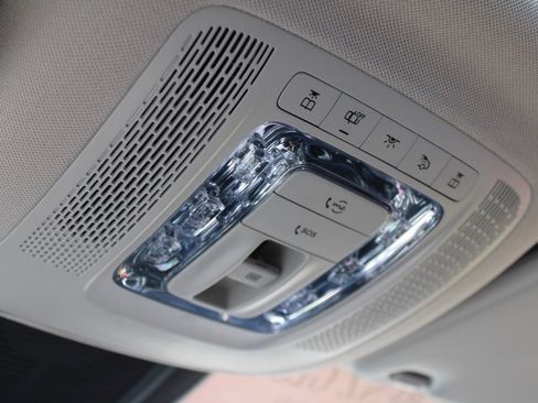 Certified 2023 Mercedes-Benz GLS 580 4MATIC image 27