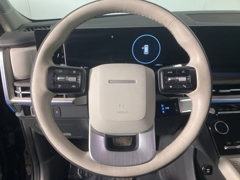 Used 2024 Hyundai Santa Fe Calligraphy image 10