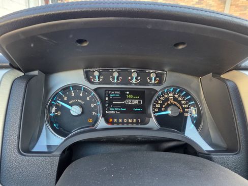 Used 2011 Ford F150 Platinum image 40