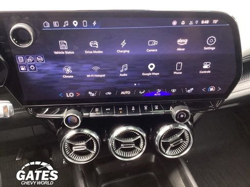 Used 2024 Chevrolet Blazer EV LT AWD/4WD image 3