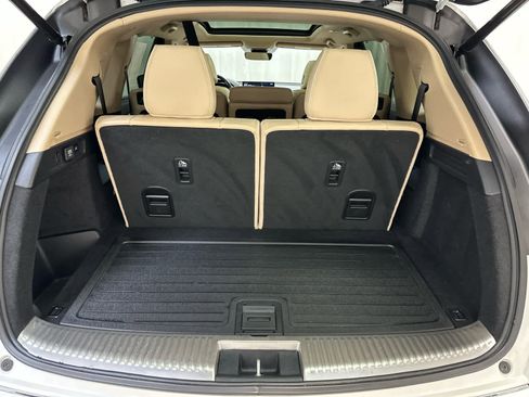 Used 2022 Acura MDX SH-AWD w/ Advance Package image 26