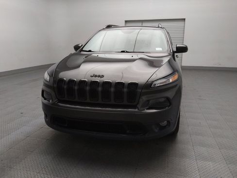 Used 2018 Jeep Cherokee Limited w/ High Altitude Package image 15
