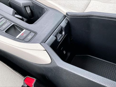 Used 2023 Honda Accord EX image 32