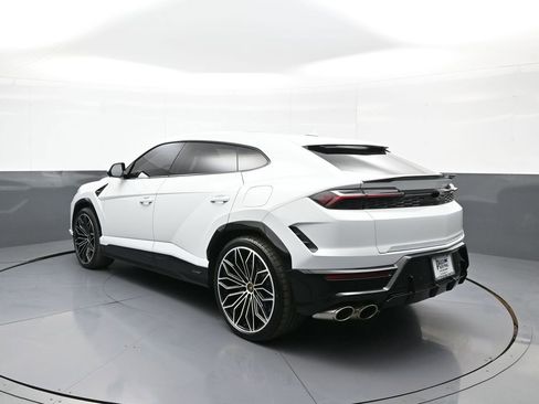 Used 2025 Lamborghini Urus SE AWD/4WD image 8