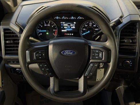 Used 2020 Ford F250 XLT w/ XLT Premium Package image 18