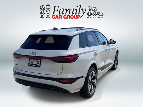 Certified 2025 Audi Q6 e-tron Premium Plus image 3