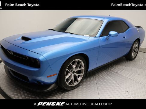 Used 2023 Dodge Challenger GT image 1