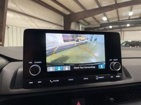 Used 2024 Honda CR-V EX image 19