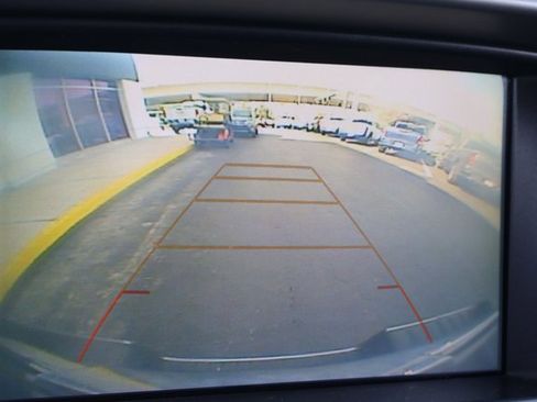 Used 2018 Chevrolet Colorado LT w/ Safety Package image 25