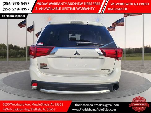 Used 2018 Mitsubishi Outlander SEL image 6