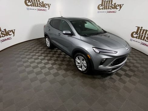 Used 2026 Buick Encore GX Preferred FWD image 2