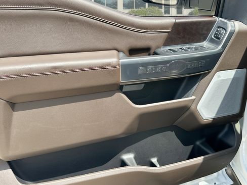 New 2026 Ford F250 4x4 Crew Cab Super Duty image 13