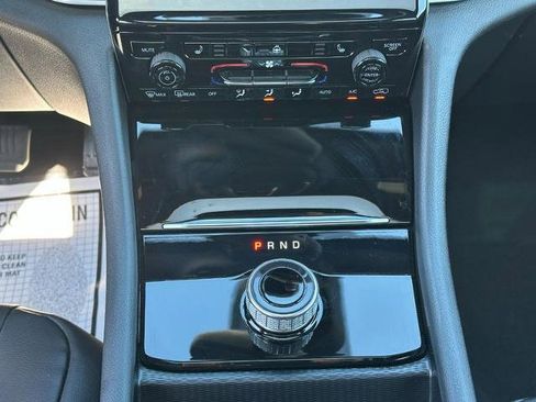 Used 2024 Jeep Grand Cherokee Laredo X w/ Luxury Tech Group I image 15