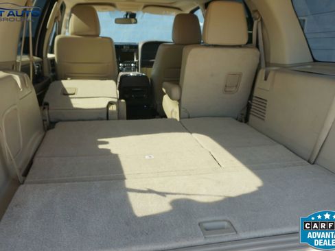 Used 2015 Lincoln Navigator 4WD w/ Equipment Group 101A Reserve image 19