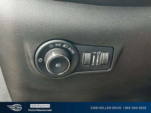 Used 2022 Jeep Compass Latitude AWD/4WD image 25