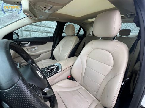Used 2016 Mercedes-Benz C 300 Sedan w/ Premium 1 Package image 44
