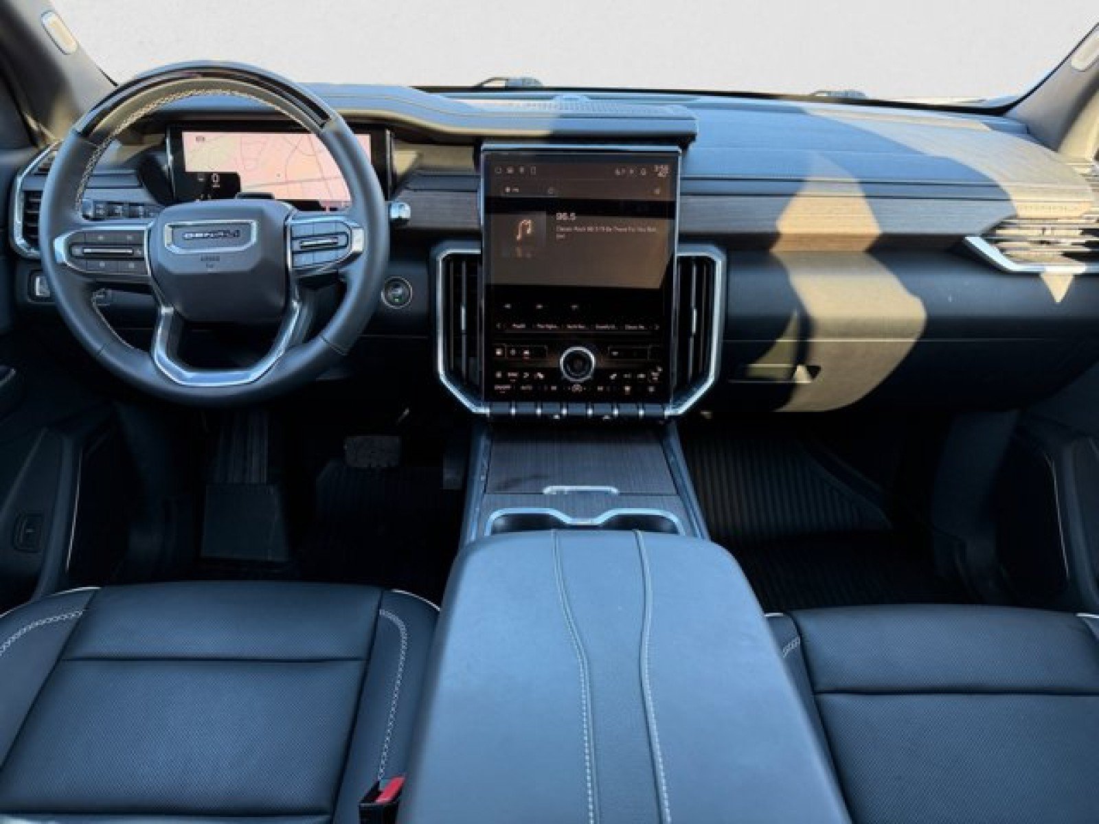 Used 2024 GMC Acadia Denali w/ Super Cruise Package AWD/4WD image 13