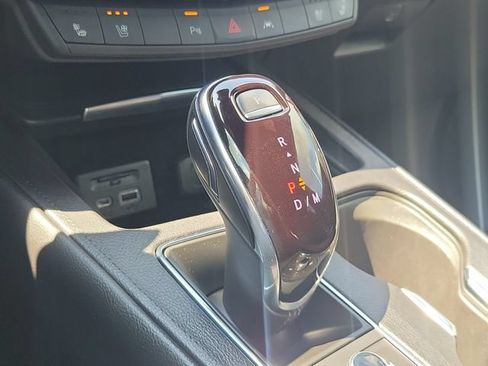 Certified 2023 Cadillac XT4 Sport w/ Sun And Sound Package AWD/4WD image 27