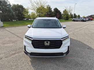 Used 2023 Honda Pilot Elite video 2