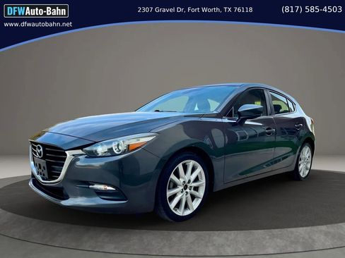 Used 2017 MAZDA MAZDA3 Touring FWD image 1