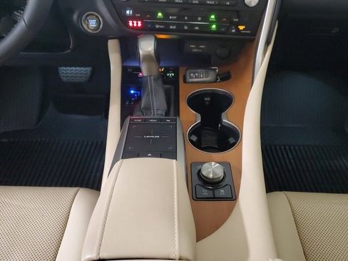 Used 2022 Lexus RX 350 AWD w/ Premium Package image 19