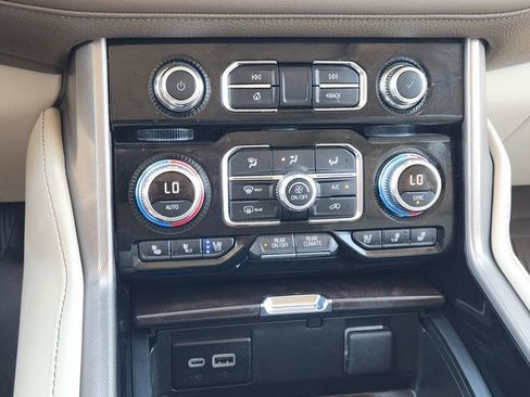 Used 2024 GMC Yukon XL Denali w/ LPO, Floor Liner Package image 19