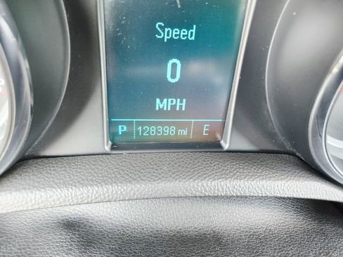 Used 2014 Buick Encore FWD image 21