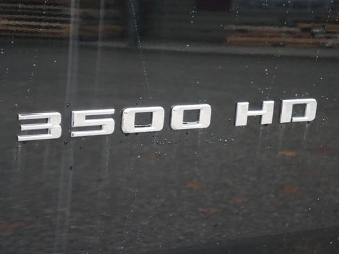 Used 2022 Chevrolet Silverado 3500 LTZ w/ LTZ Plus Package image 21