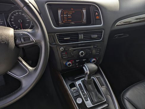 Used 2016 Audi Q5 2.0T Premium Plus w/ Premium Plus Package image 10