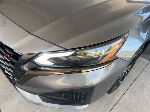 Certified 2023 Nissan Altima 2.5 SR image 29